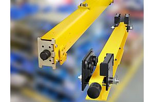 ���ؙC����